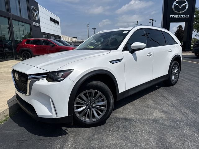 Used 2024 White Mazda Preferred image 7