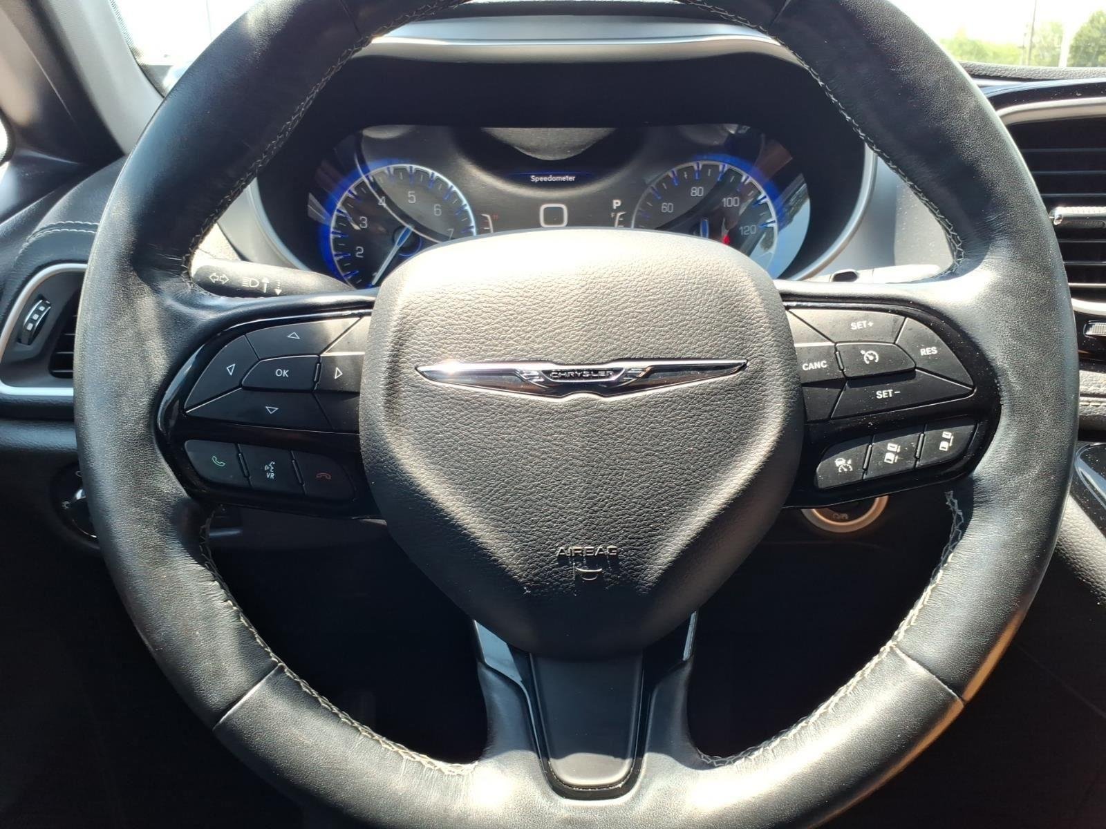Used 2021 Ceramic Gray Clearcoat Chrysler Touring L image 26
