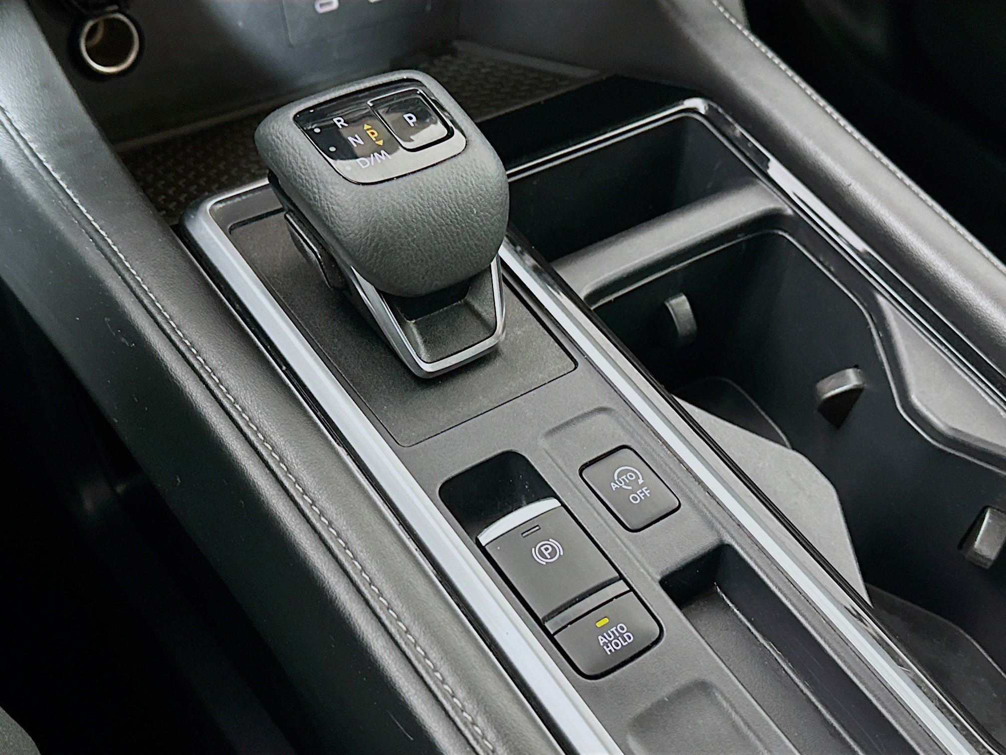 Used 2024 Gun Metallic Nissan SV image 17