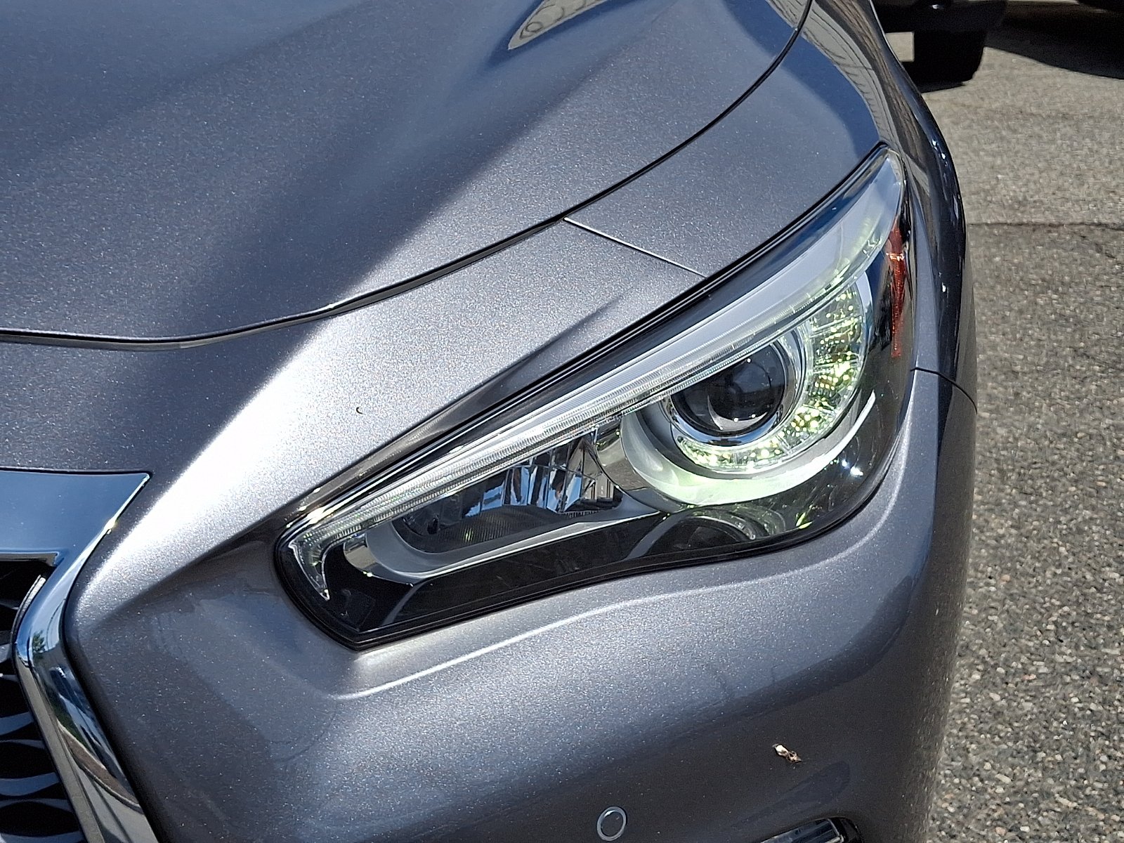 Certified Used 2023 Graphite Shadow - KAD INFINITI LUXE AWD image 9