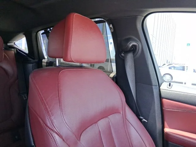 Used 2022 Gray BMW xDrive40i image 18
