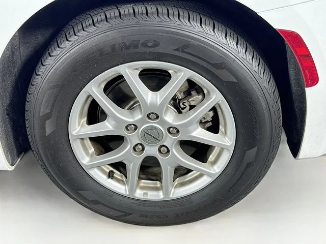 Certified Used 2023 White Chrysler LX image 34