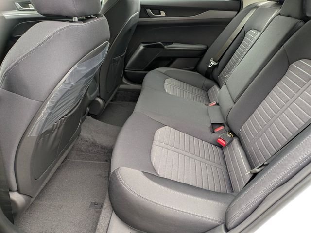 2026 Kia K5 LXS - Photo 22