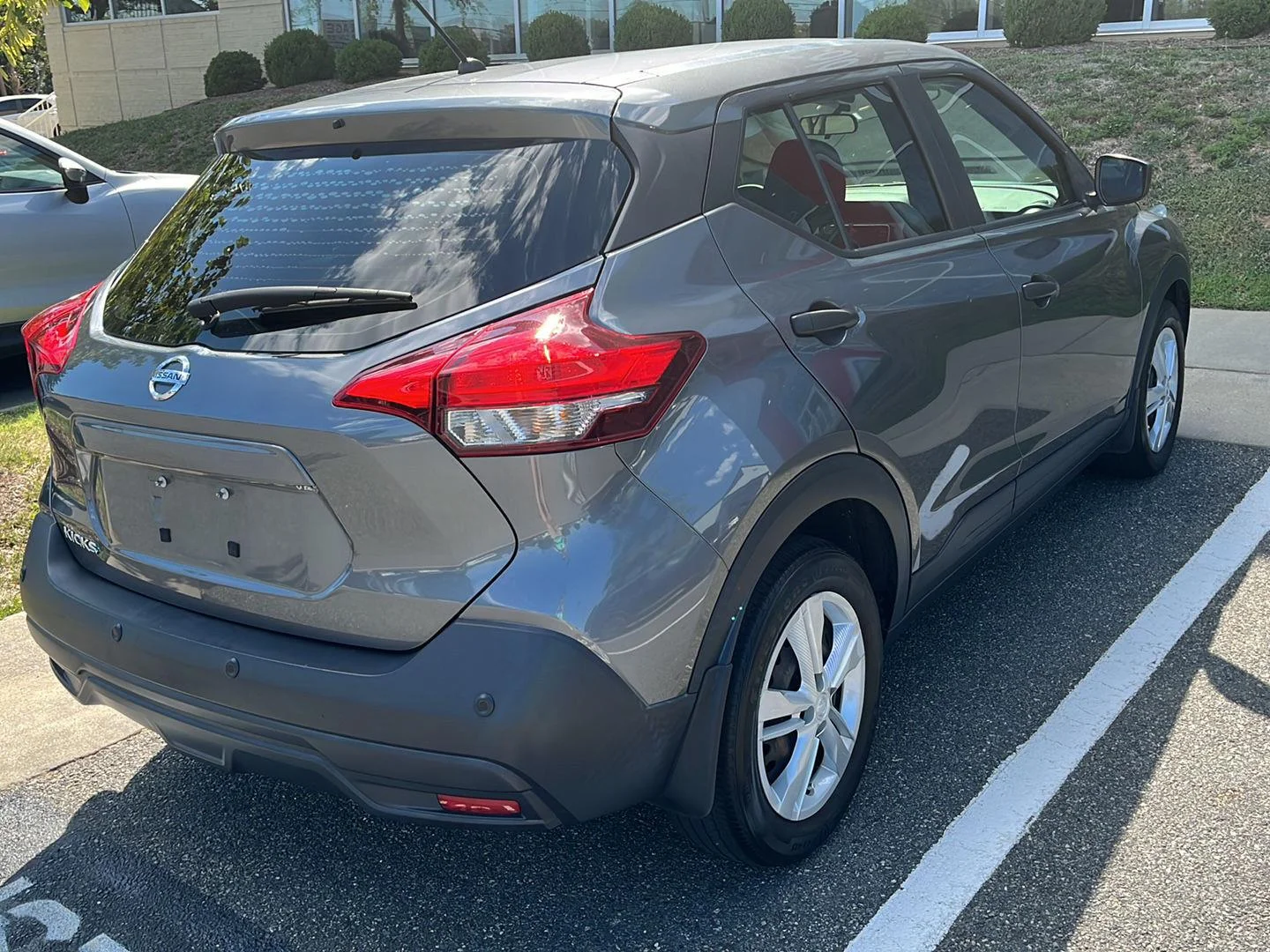 Used 2020 Gun Metallic Nissan S image 3