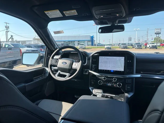 New 2026 Avalanche Ford Lariat® image 15