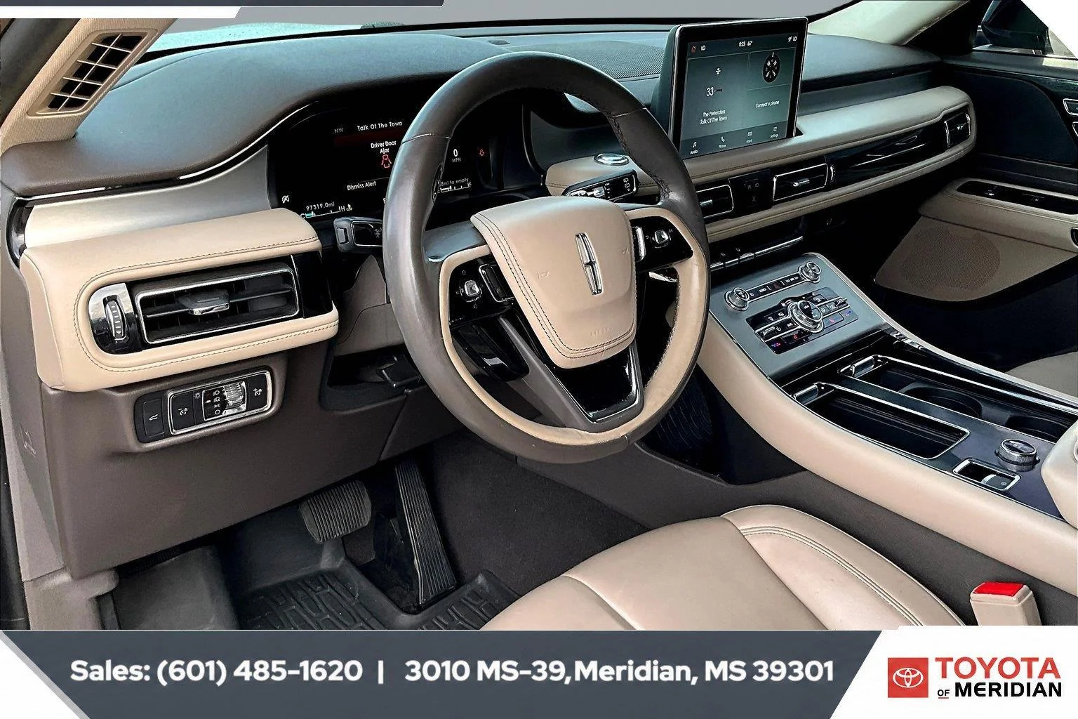 Used 2021 Iced Mocha Lincoln Standard image 12