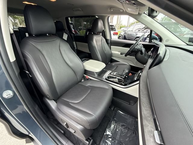 2024 Kia Carnival SX - Photo 26