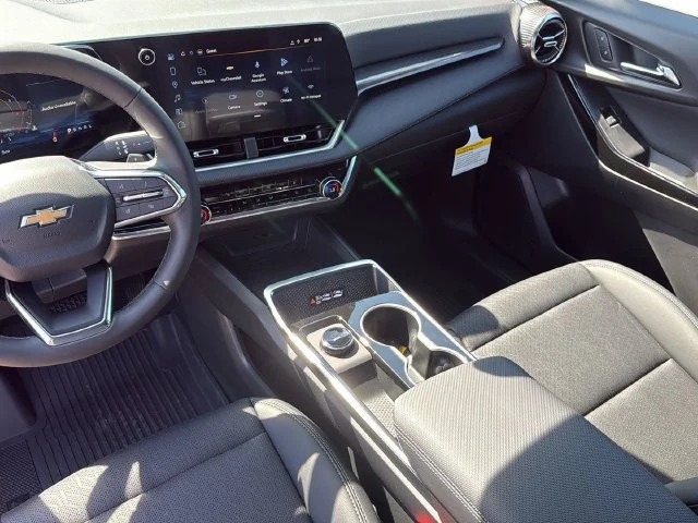 New 2027 Mosaic Black Metallic Chevrolet LT image 3