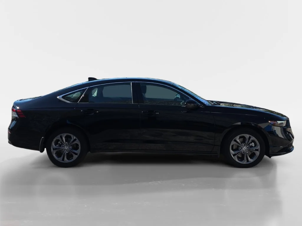 2025 Honda Accord Hybrid EX-L - Photo 29