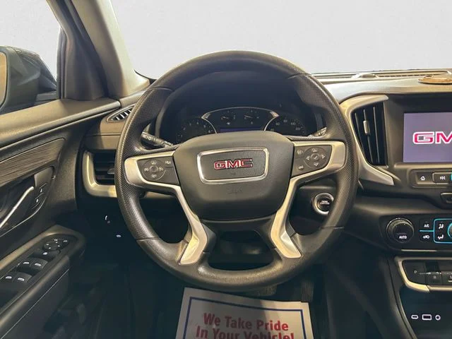 Used 2022  GMC SLE image 13