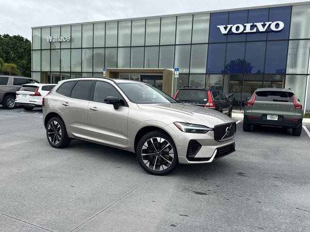 2026 Volvo XC90 Core