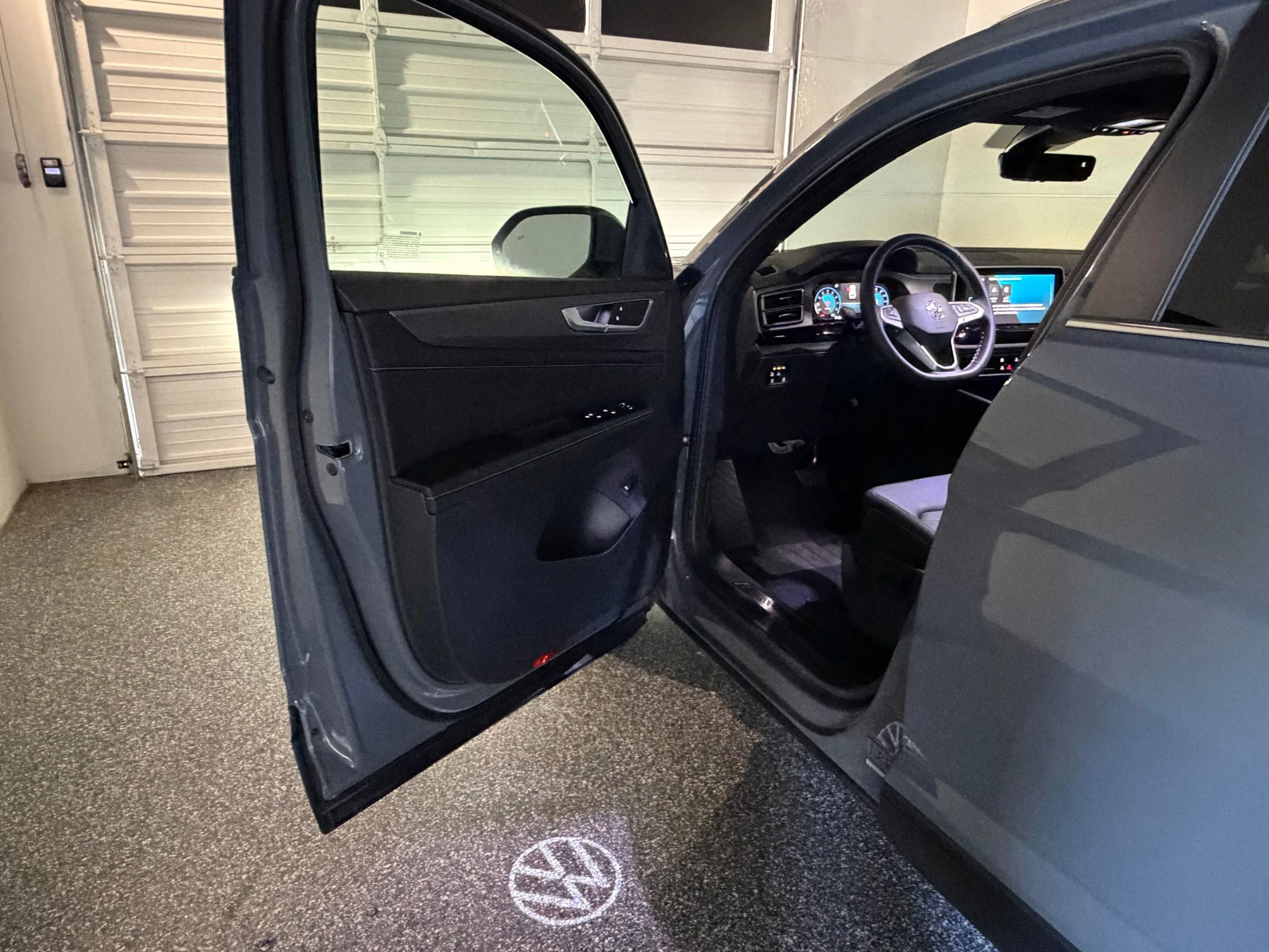 New 2026 Gray Volkswagen 2.0T SE w/Technology image 46