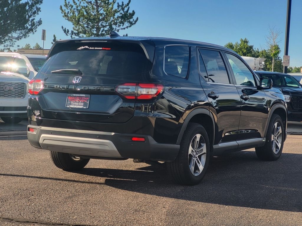 Used 2024 Black Honda EX-L image 3