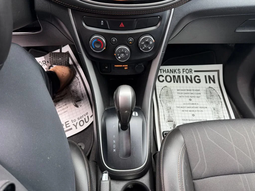 Used 2022 Crimson Metallic Chevrolet LT image 17