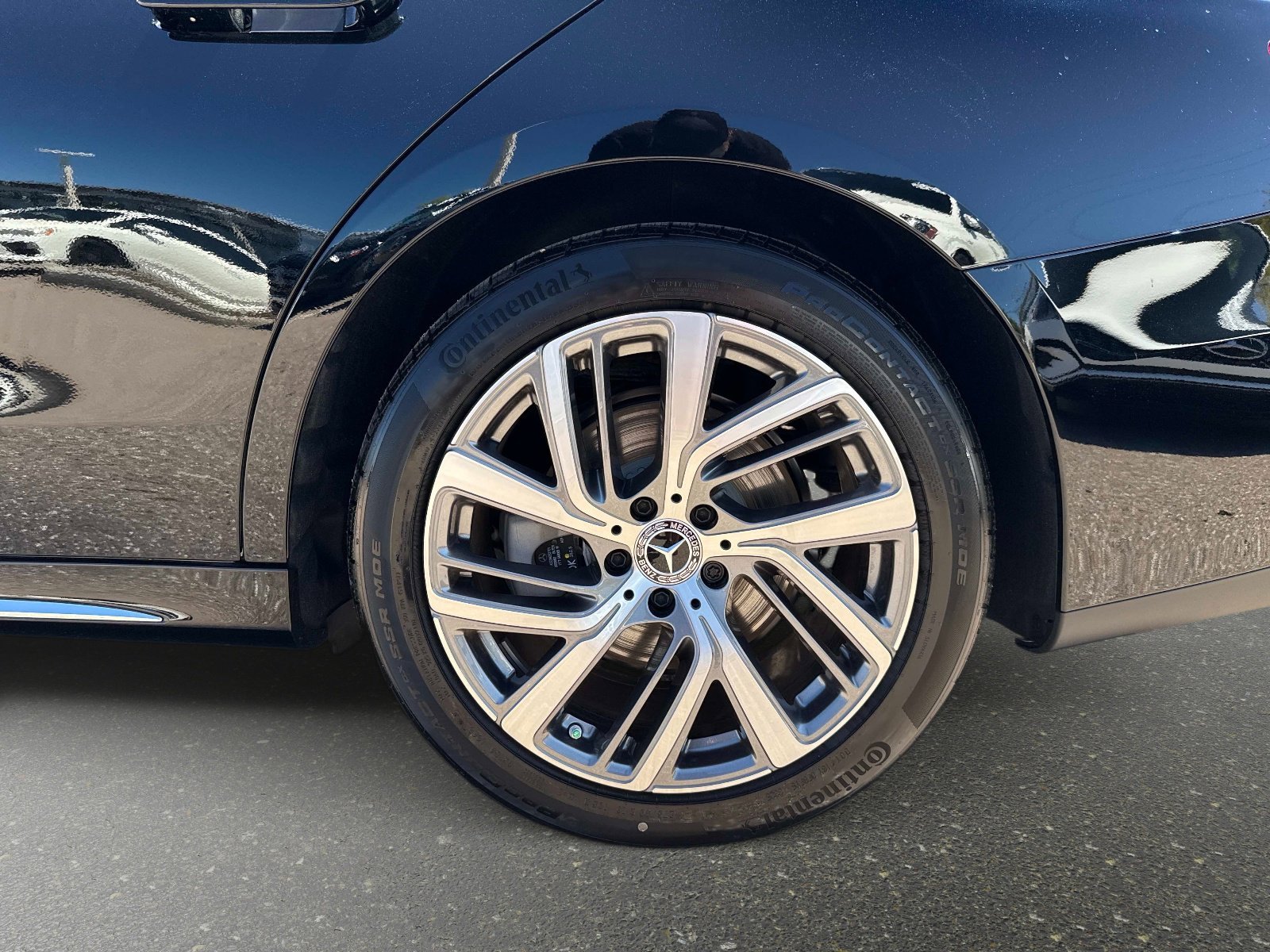 New 2026 Black Mercedes-Benz E 350 RWD Sedan image 10