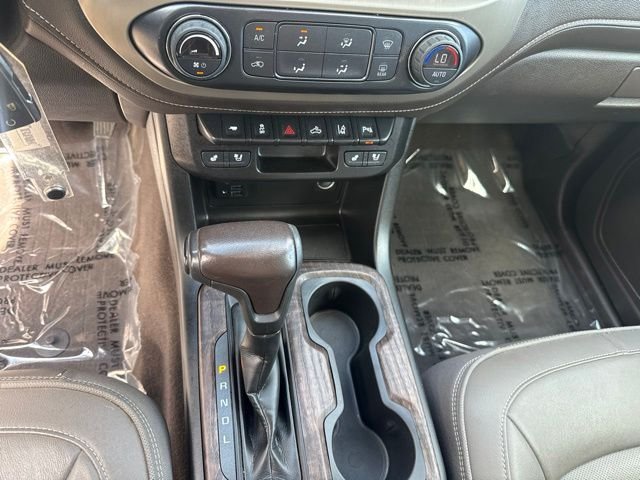 Used 2021 White GMC Denali image 18