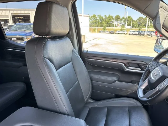 Used 2025 Silver GMC SLT image 35