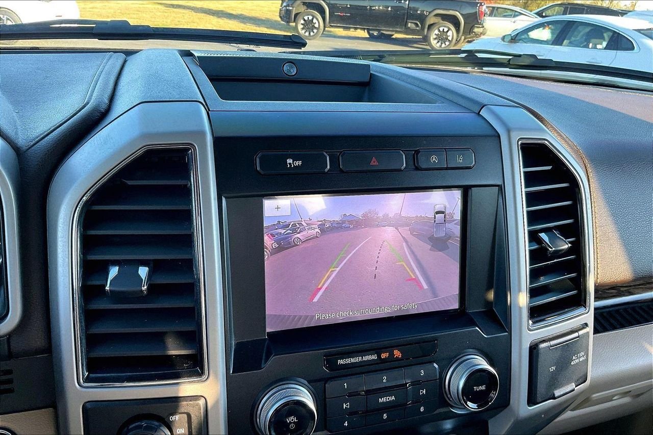 2020 Ford F-150 Lariat - Photo 18