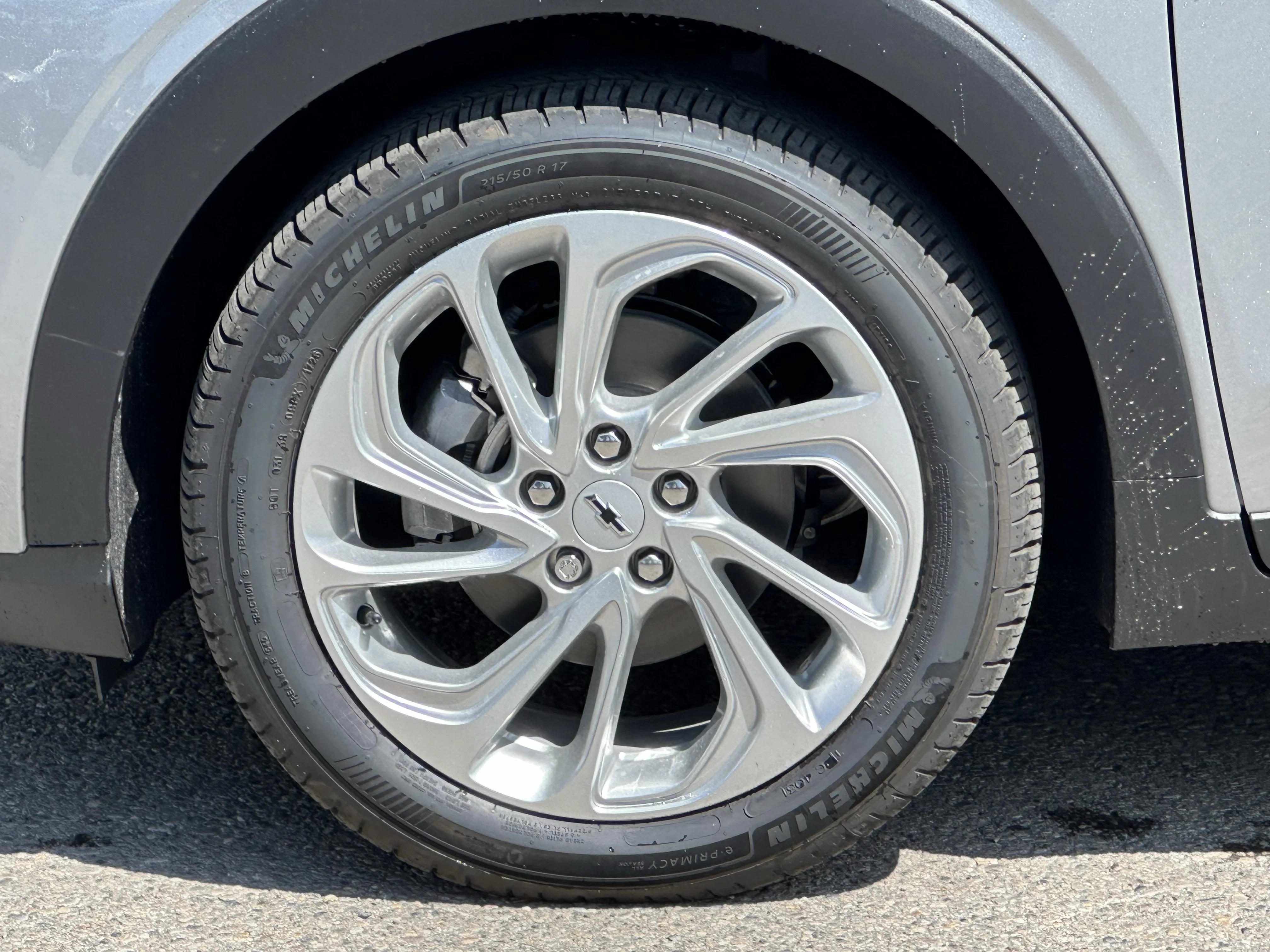 New 2027 Sterling Grey Metallic Chevrolet LT image 6
