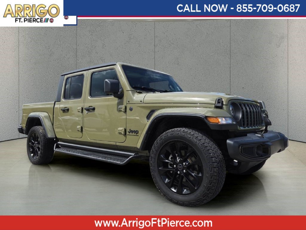 2025 Jeep Gladiator Nighthawk