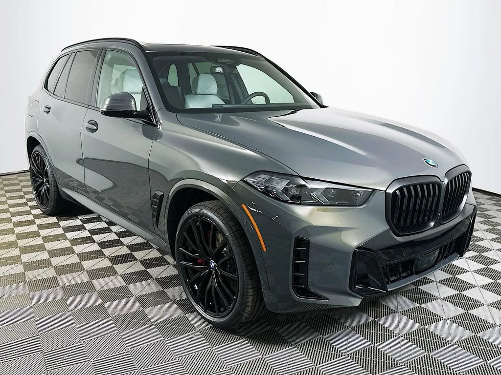 New 2026 Gray Metallic BMW xDrive40i image 3