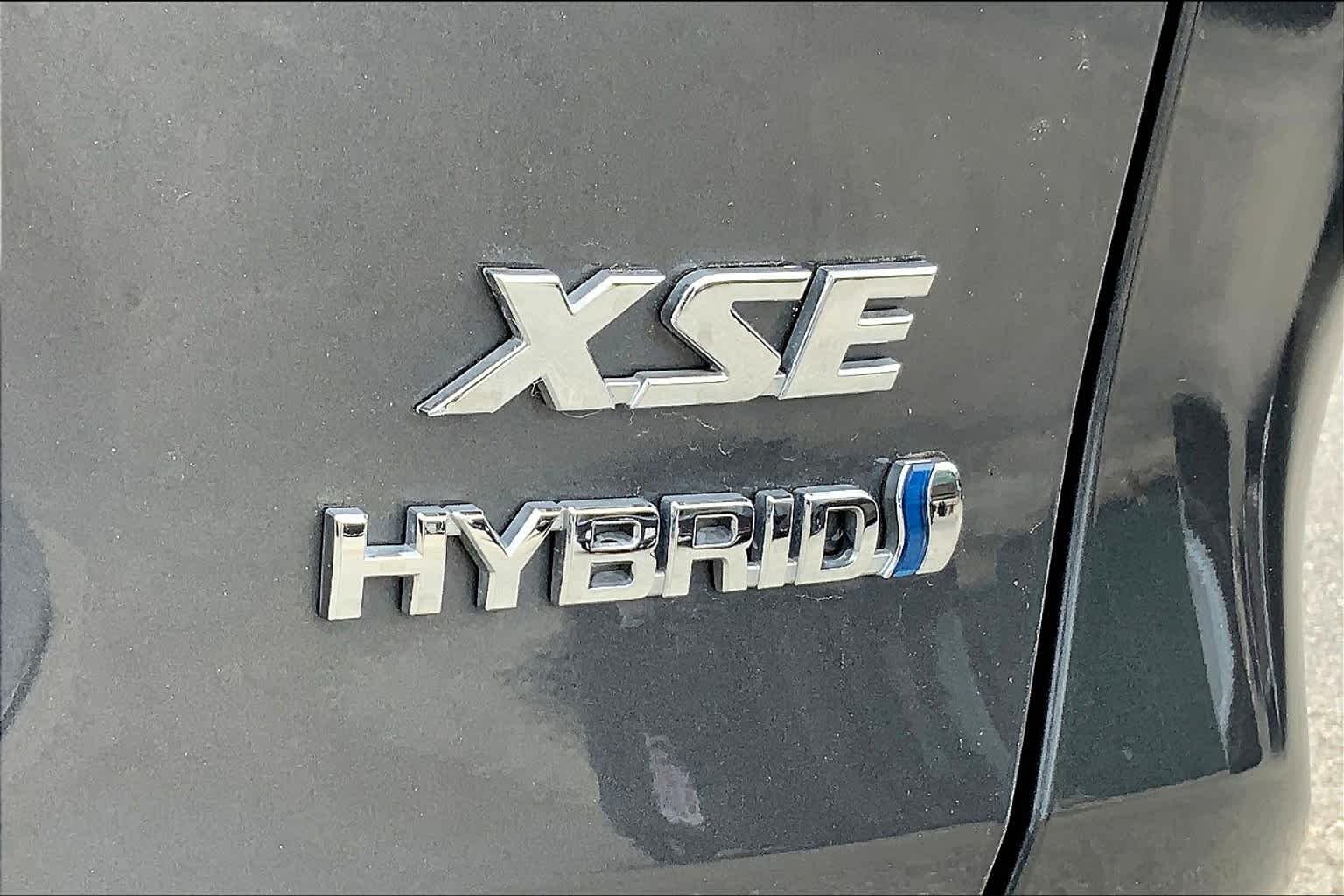 Used 2023 Magnetic Gray Metallic/Midnight Black Metallic Toyota Hybrid XSE image 9