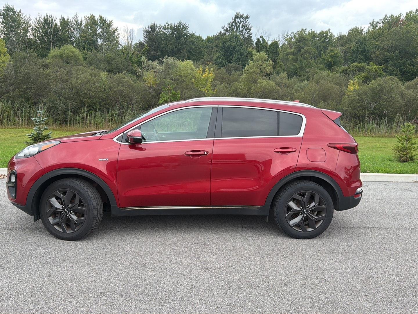 Used 2020 Hyper Red Kia S image 6