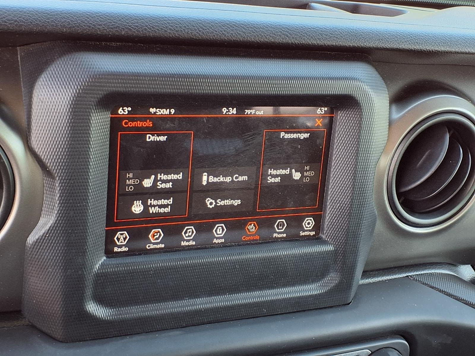 Used 2019 Mojito! Clearcoat Jeep Sport S image 25