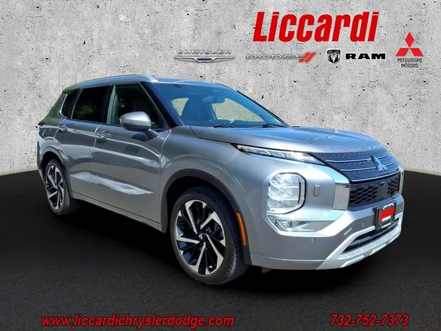 2022 Mitsubishi Outlander SEL