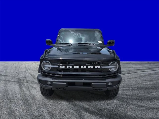 New 2026 Shadow Black Ford Outer Banks® image 9