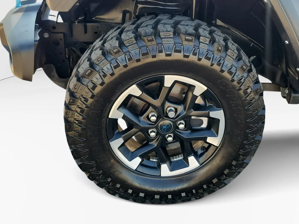 Used 2024 White Jeep Rubicon 4xe image 11