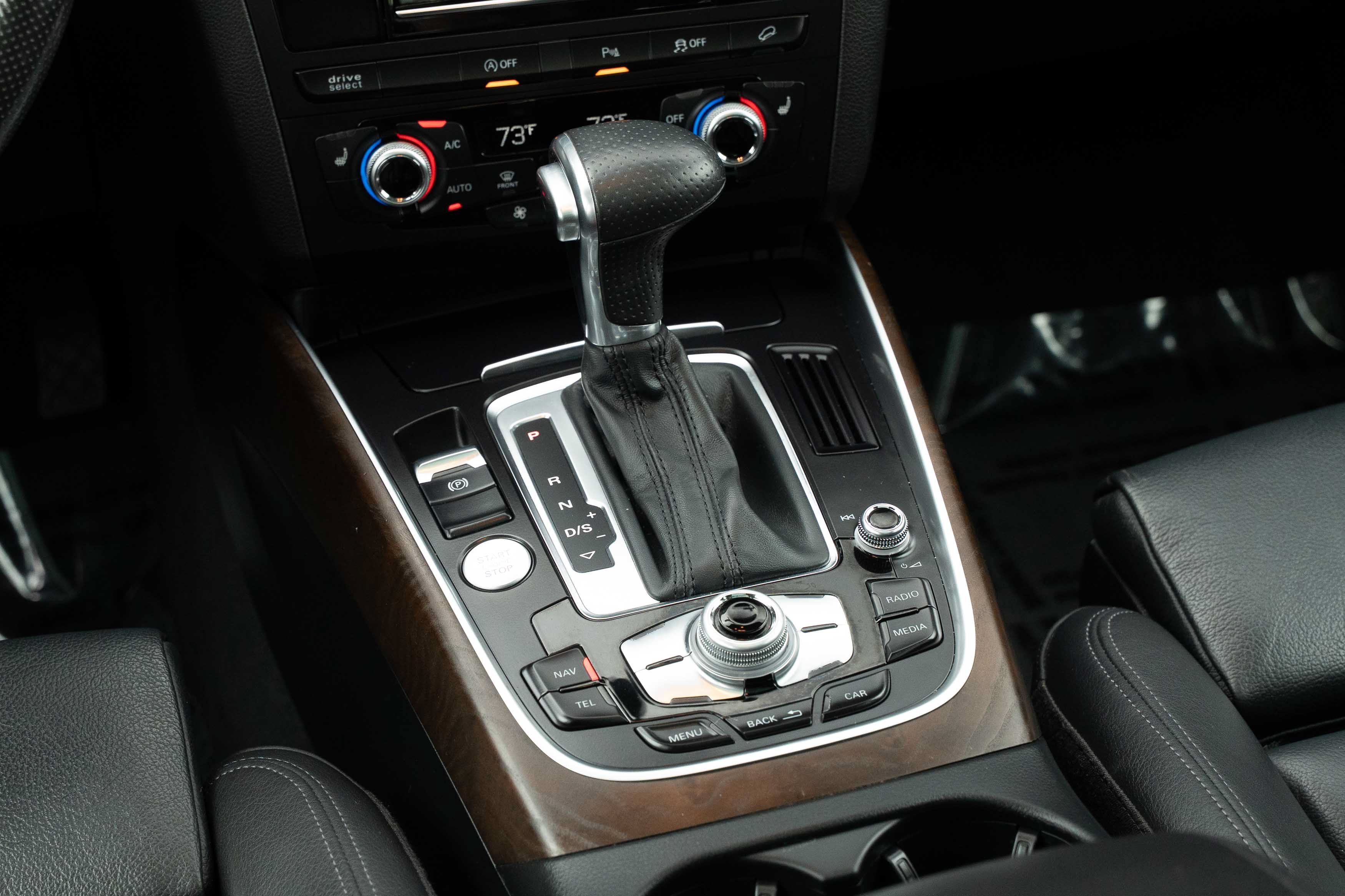 Used 2017 Daytona Gray Pearl Effect Audi Premium Plus image 12