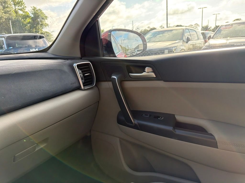 Used 2020 Red Kia LX image 15
