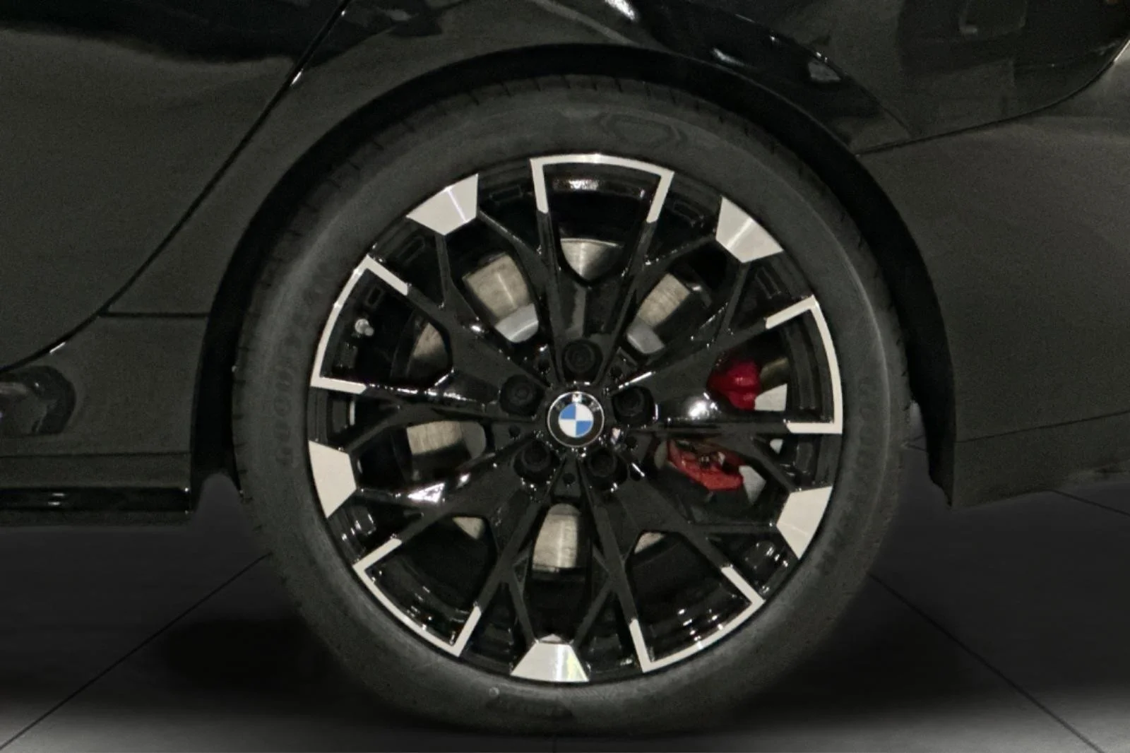 New 2026 Black Sapphire Metallic BMW M235 xDrive image 25