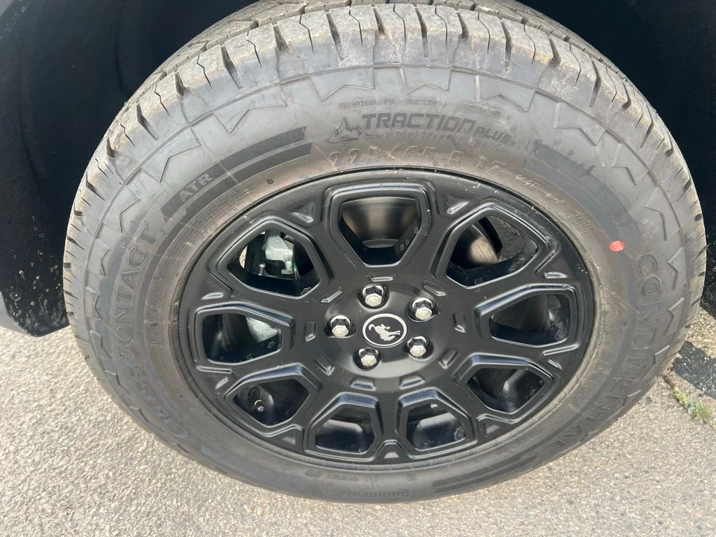 New 2026 Space White Metallic Ford Badlands® image 29