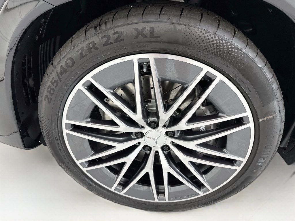 New 2027 Black Mercedes-Benz  image 29