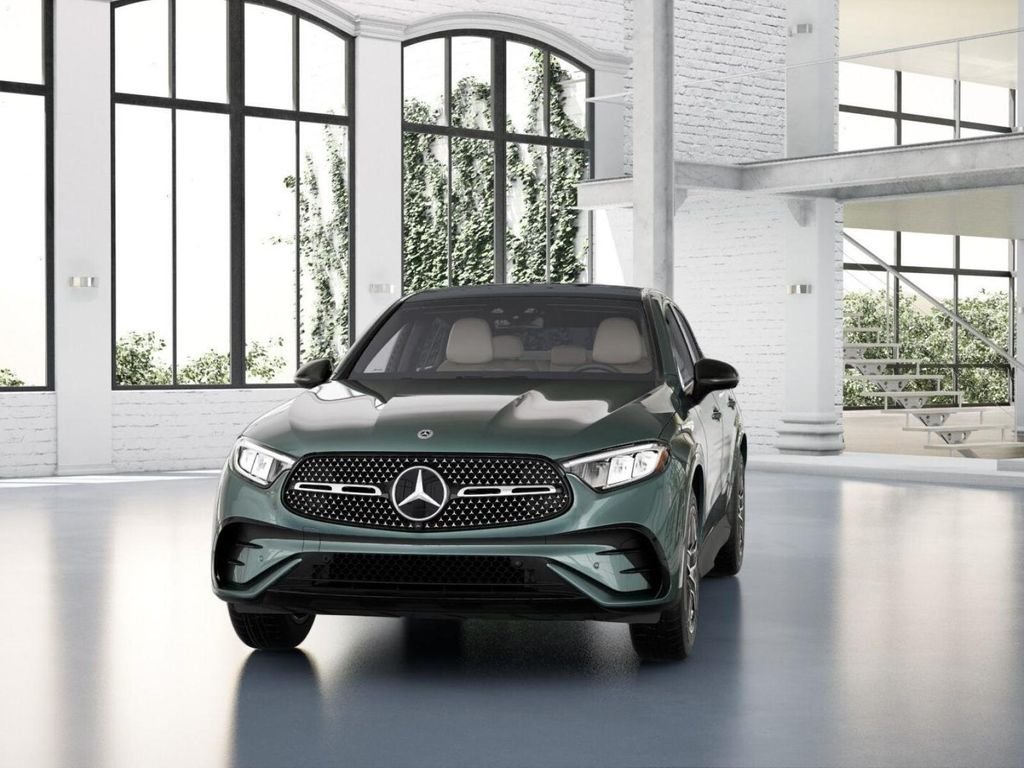 New 2027 Verde Silver Metallic Mercedes-Benz GLC 300 image 42
