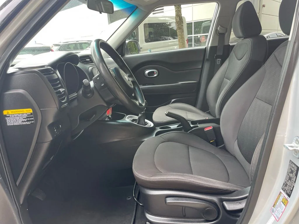 Used 2016 Bright Silver Kia Base image 17