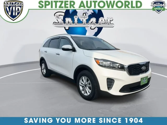 Used 2019 White Kia LX image 2
