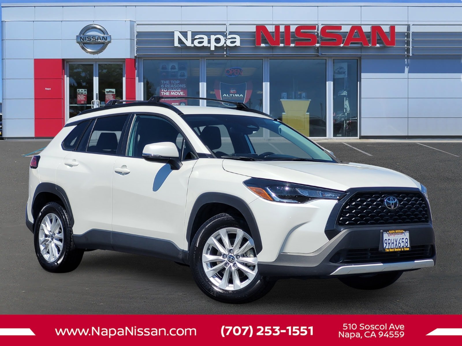 Used 2024 Wind Chill Pearl Toyota LE image 1