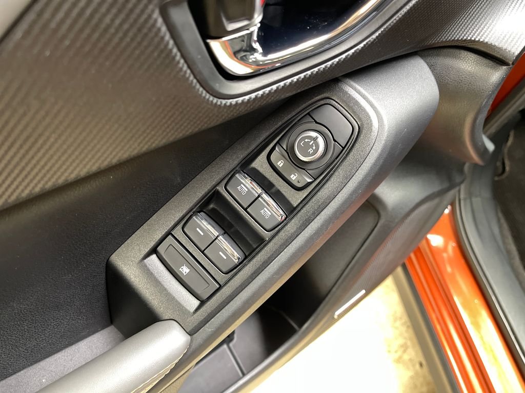 Used 2025 Beige Subaru Limited image 17