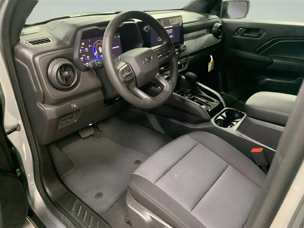 2026 Chevrolet Colorado Trail Boss - Photo 18