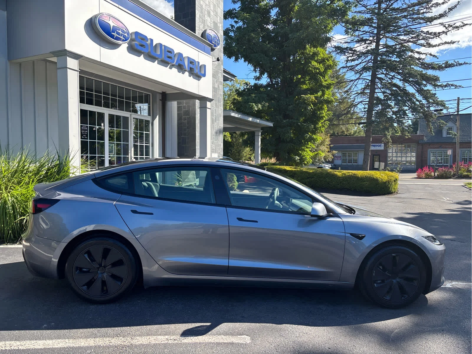 Used 2024 Stealth Grey Tesla Long Range image 2