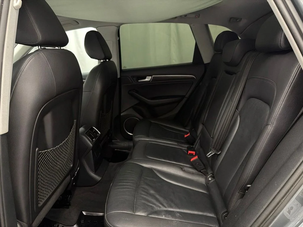 Used 2016 Gray Audi 3.0T Premium Plus image 23