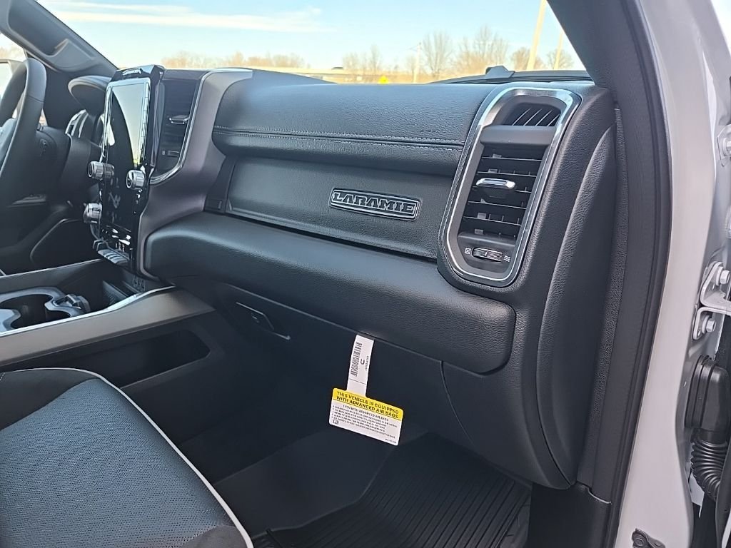 New 2026 Bright White Clear-Coat Exterior Paint RAM Laramie image 89