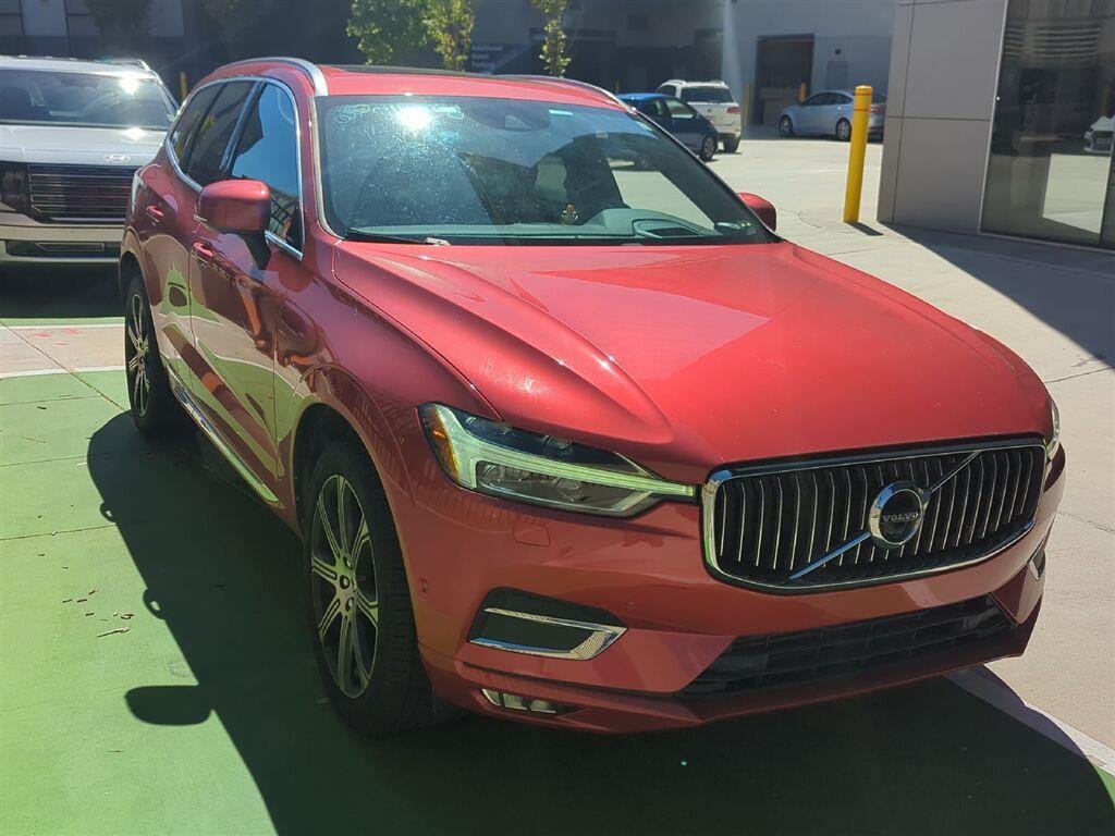 2019 Volvo XC60 Inscription AWD photo