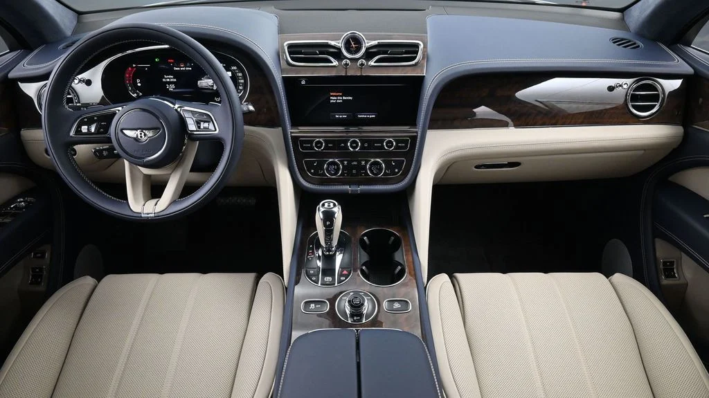 New 2026  Bentley V8 image 4