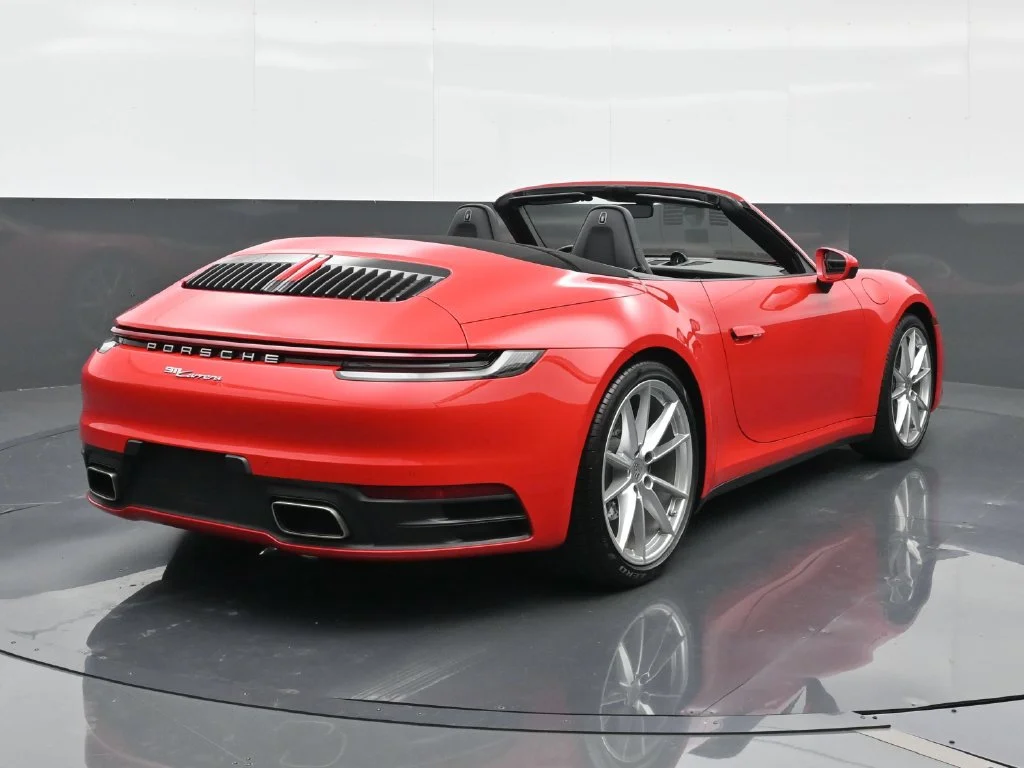 Used 2023  Porsche Carrera image 14
