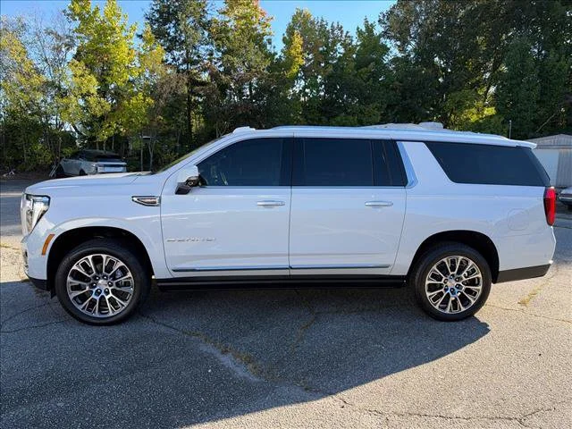 2026 GMC Yukon XL Denali - Photo 7