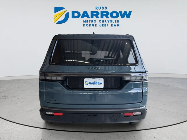 New 2026 Steel Blue Exterior Paint Jeep Limited Reserve image 4